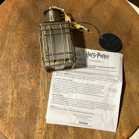 Pottery Barn Teen Harry Potter Hagrid’s light 💡 Up Lantern Ornament BNWT - Picture 4 of 6